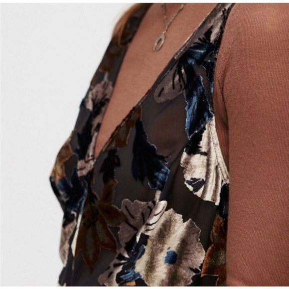 Free People Intimately Velvet Burnout Hanky Hem Slip Dress S - Picture 3 of 10